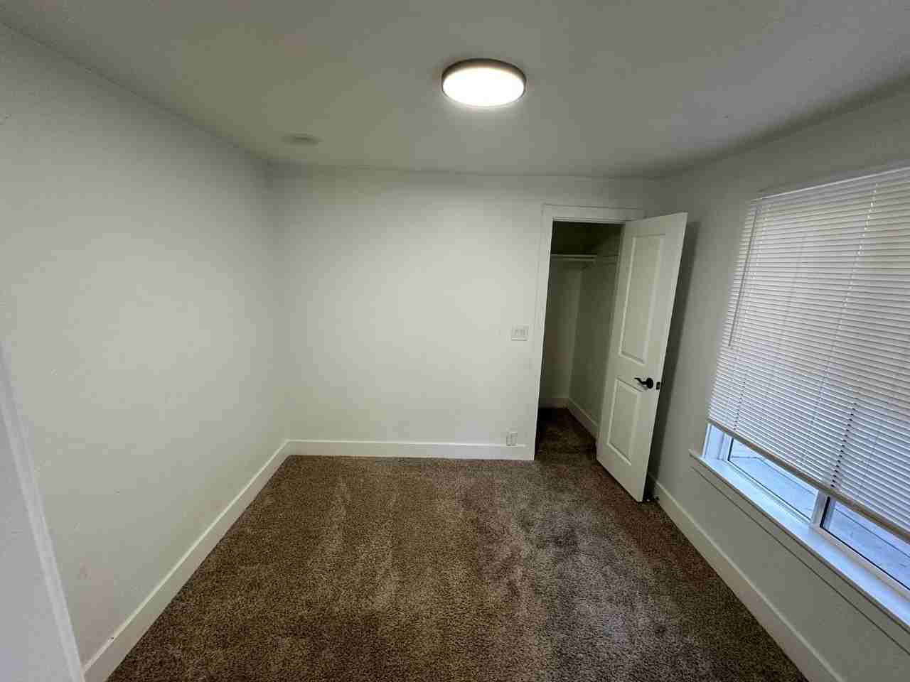 5237 9th Ave - Photo 7 of 10