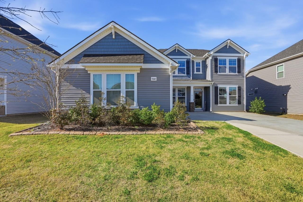5043 Baileys Run Dr - Photo 3 of 20