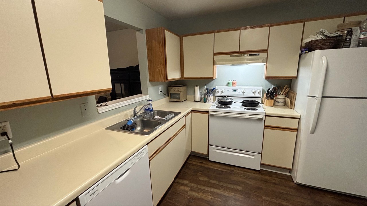 255 Lavender Lakes Dr - Photo 3 of 34