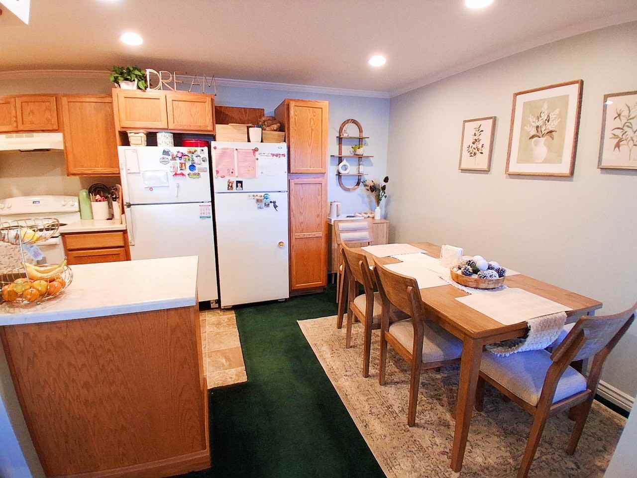 1541 N Riverside Ave - Photo 3 of 22