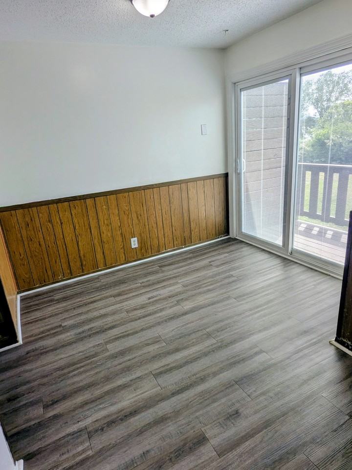 1031 Harold Dr #1 - Photo 2 of 24
