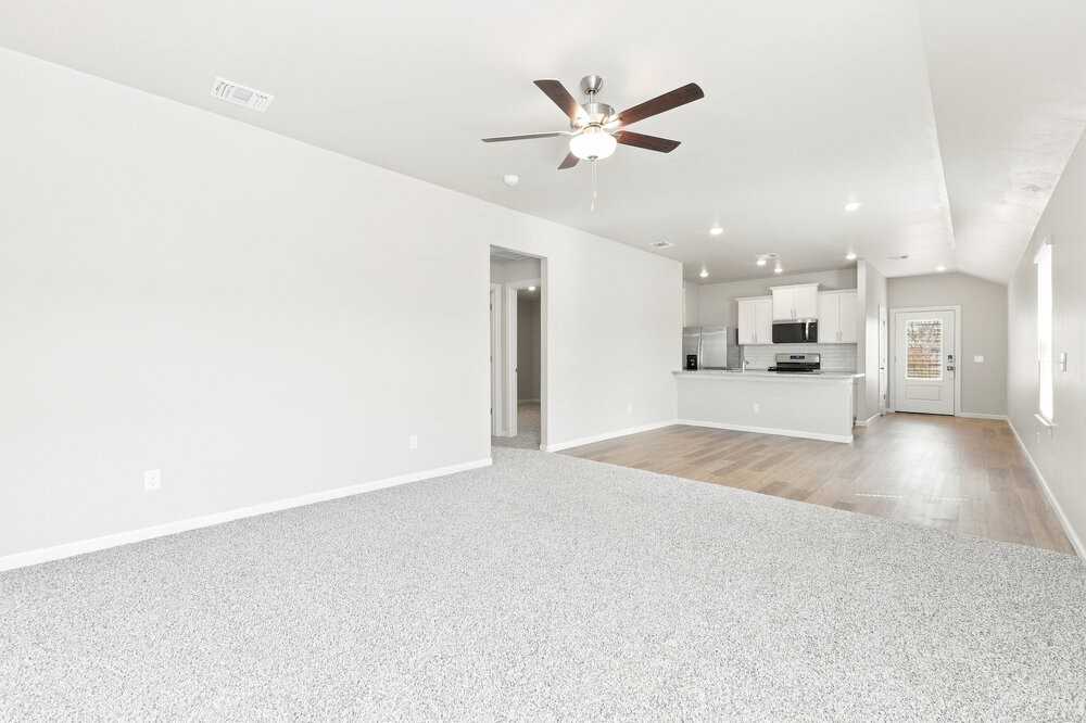 12701 Carrara Ln - Photo 4 of 16