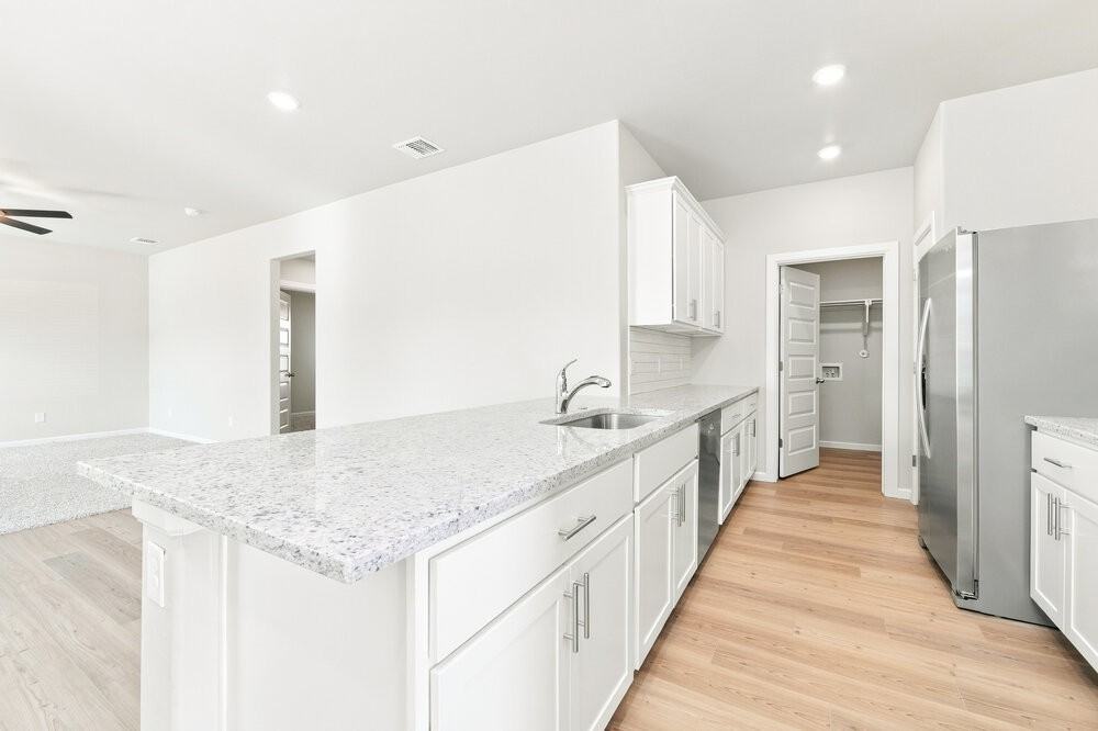 12701 Carrara Ln - Photo 6 of 16