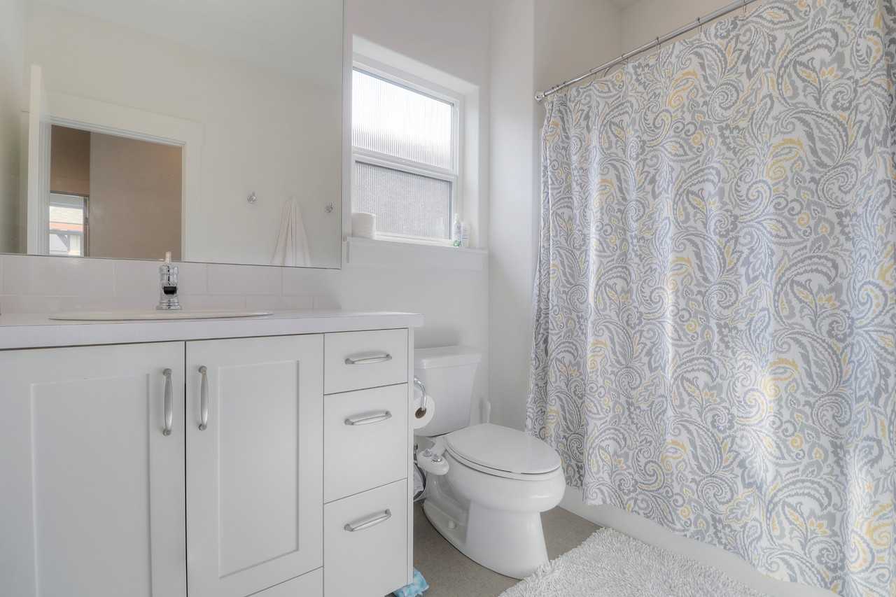 1172 E Lone Shore Dr #1 - Photo 7 of 11