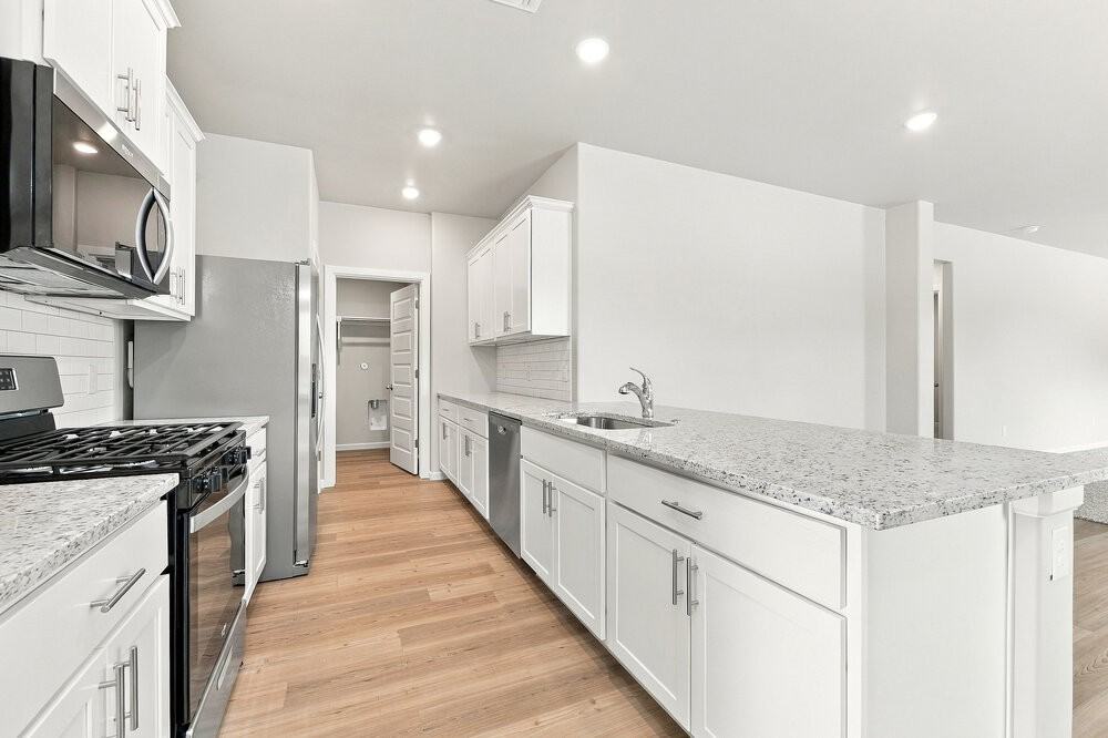 12700 Carrara Ln - Photo 6 of 16