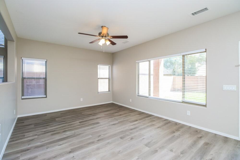 4005 E Ironhorse Rd - Photo 7 of 17