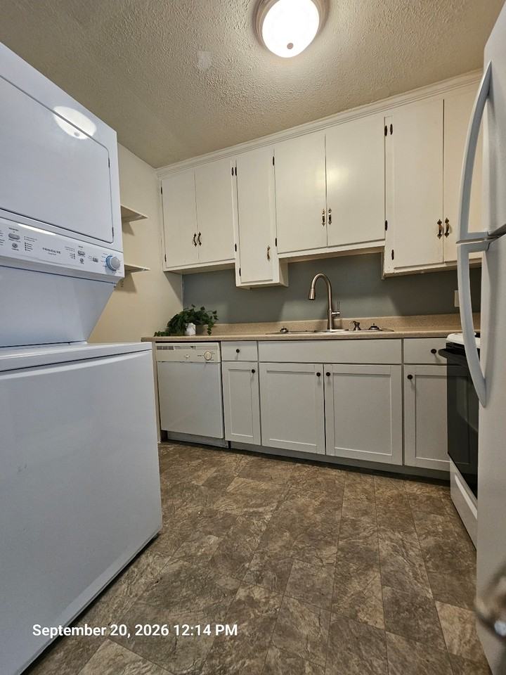 1305 Belleview Ave #B - Photo 5 of 11