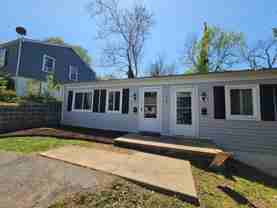 510 Rockland Ave #B - Photo 1 of 1