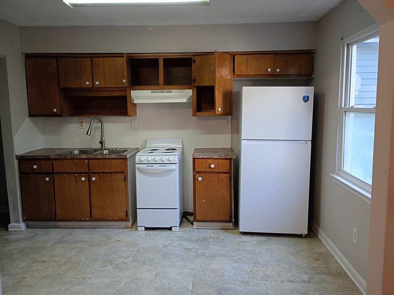 2045 Lee Rd. 235 - Photo 5 of 18