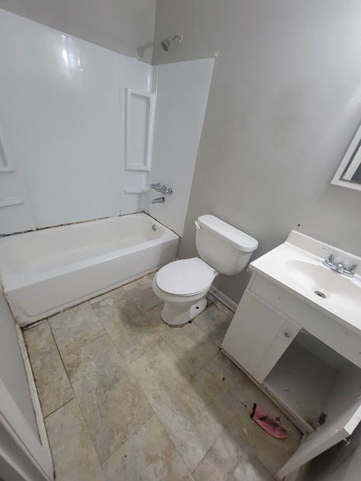 2045 Lee Rd. 235 - Photo 7 of 18
