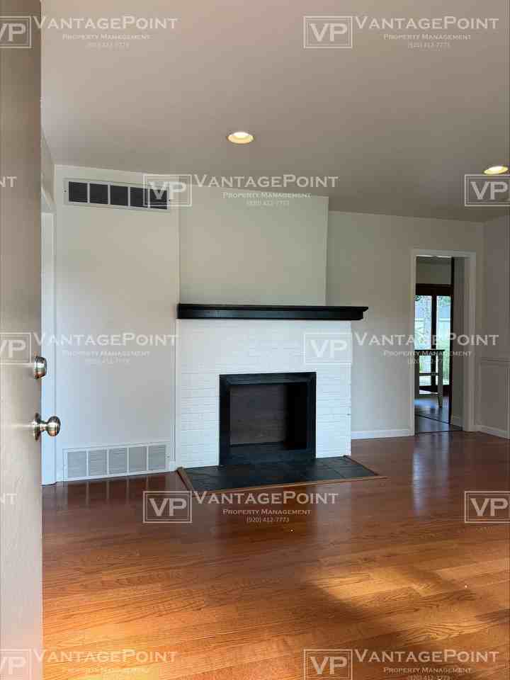509 Clover Ln #1 - Photo 4 of 31