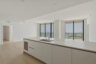 NE 15th St & Biscayne Blvd - Photo 1 of 1