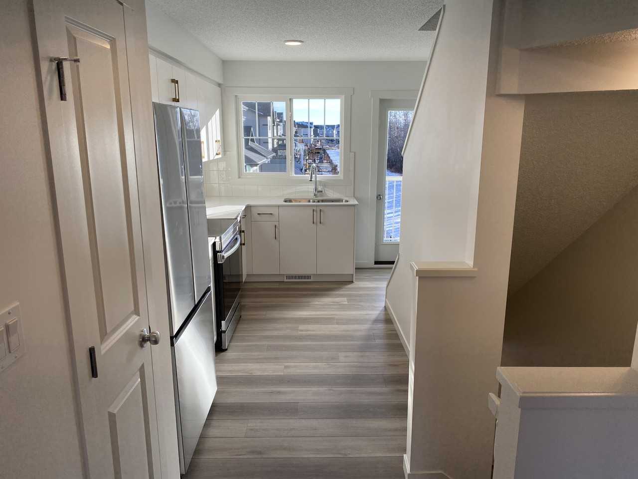 17832 78 St Nw - Photo 5 of 25