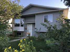 featured image of 28 Bedwood Cres Ne