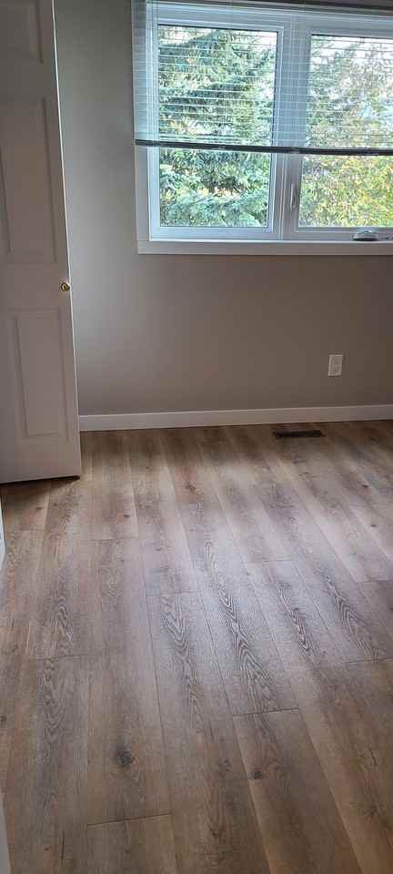 28 Bedwood Cres Ne - Photo 4 of 13