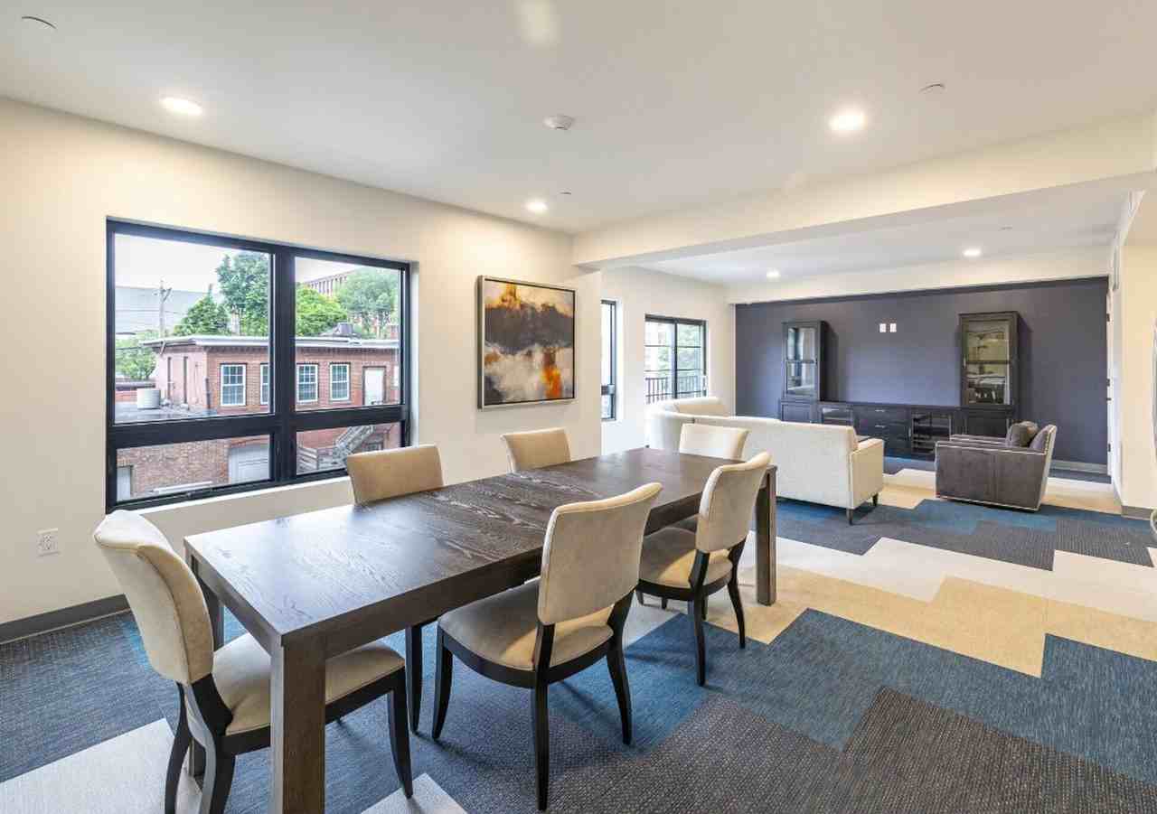 215 Canal St #203 - Photo 6 of 9