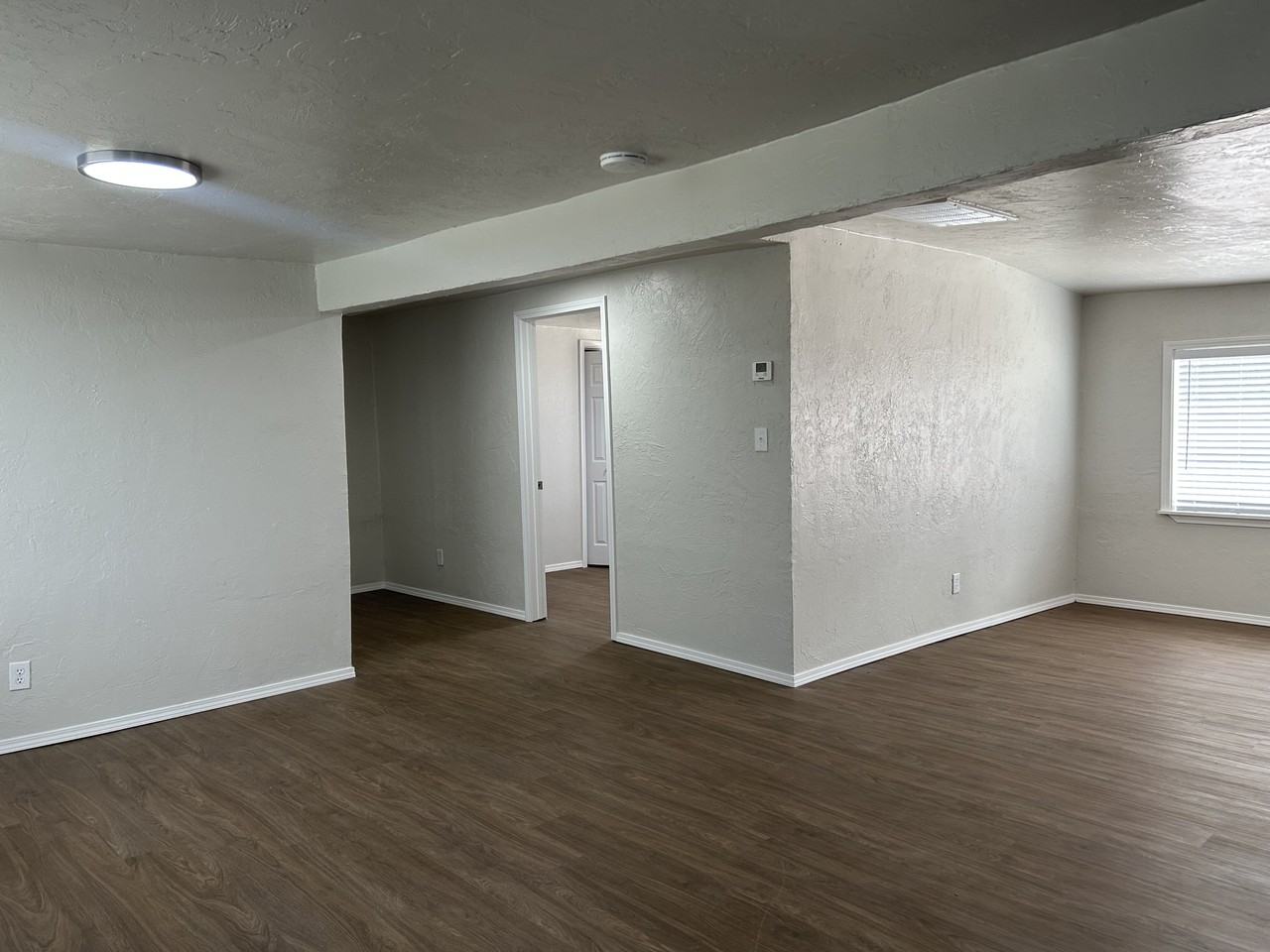 711 1/2 W Hill St #1 - Photo 7 of 14