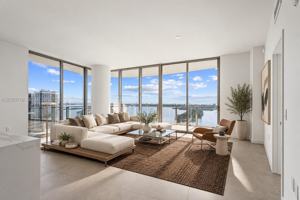 featured image of 1400 Biscayne Boulevard