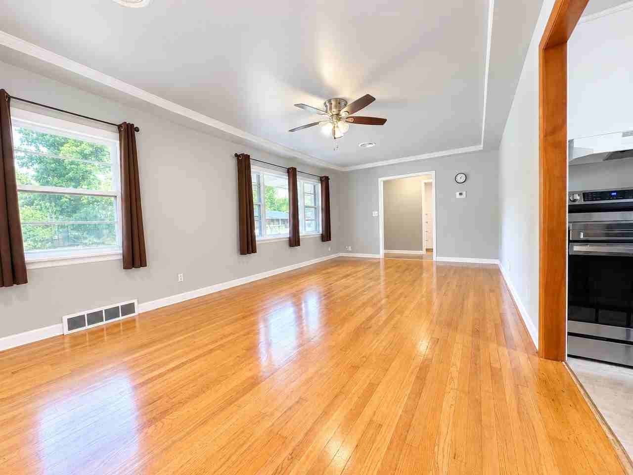 1428 Avondale Dr #1 - Photo 3 of 12