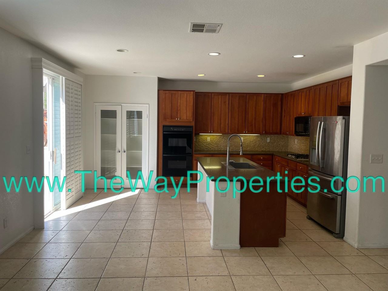 15058 Zircon Dr #1 - Photo 6 of 14