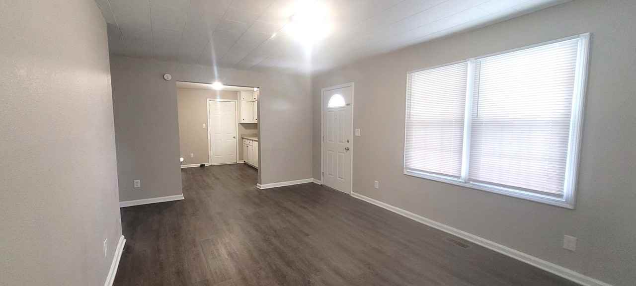 2001 Kersey St #1 - Photo 5 of 14