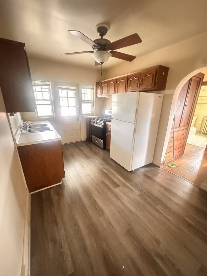 6215 7th Ave #6 - Photo 4 of 19