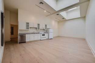 772res - Photo 1 of 1