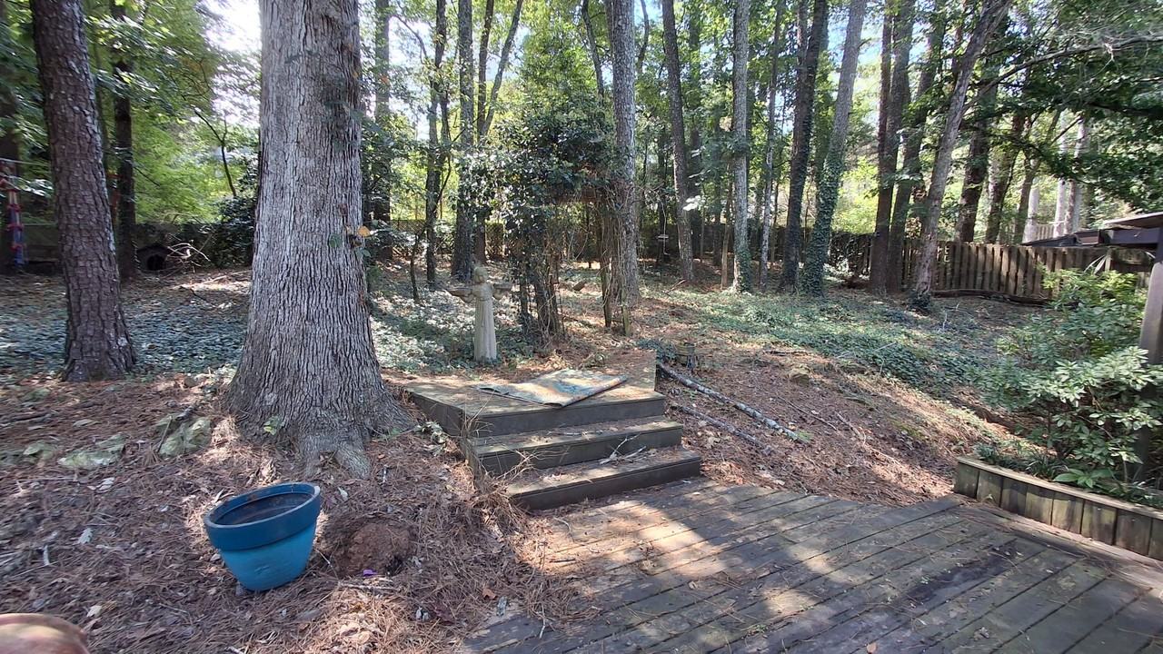 108 Steele Dr #1 - Photo 3 of 23
