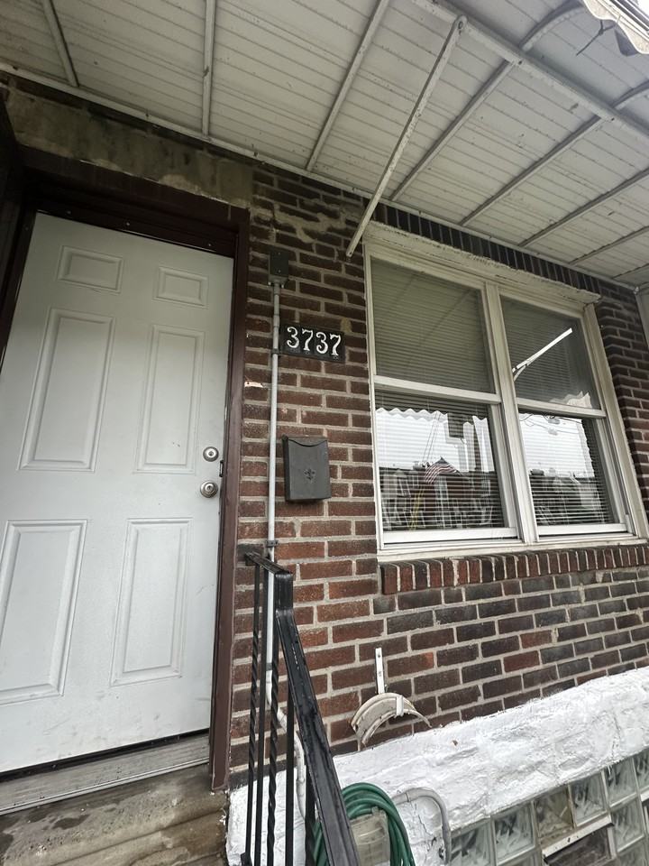 3737 Richmond St #1 - Photo 7 of 7