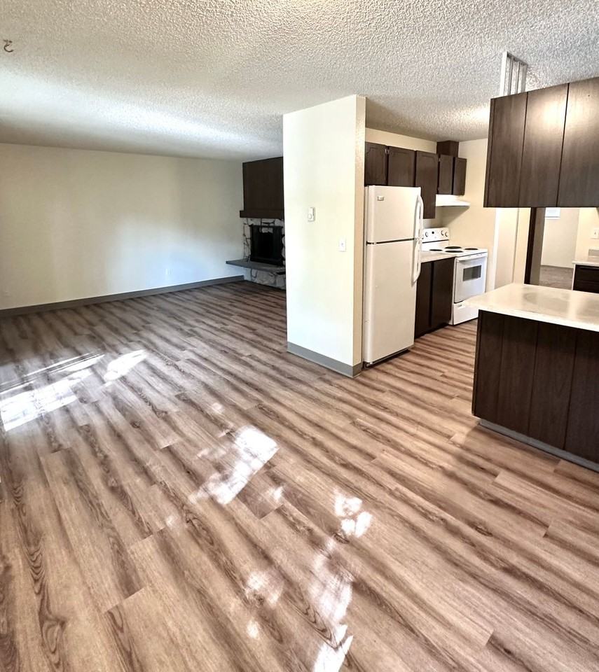 Boulder Park Apartments - Photo 3 of 50