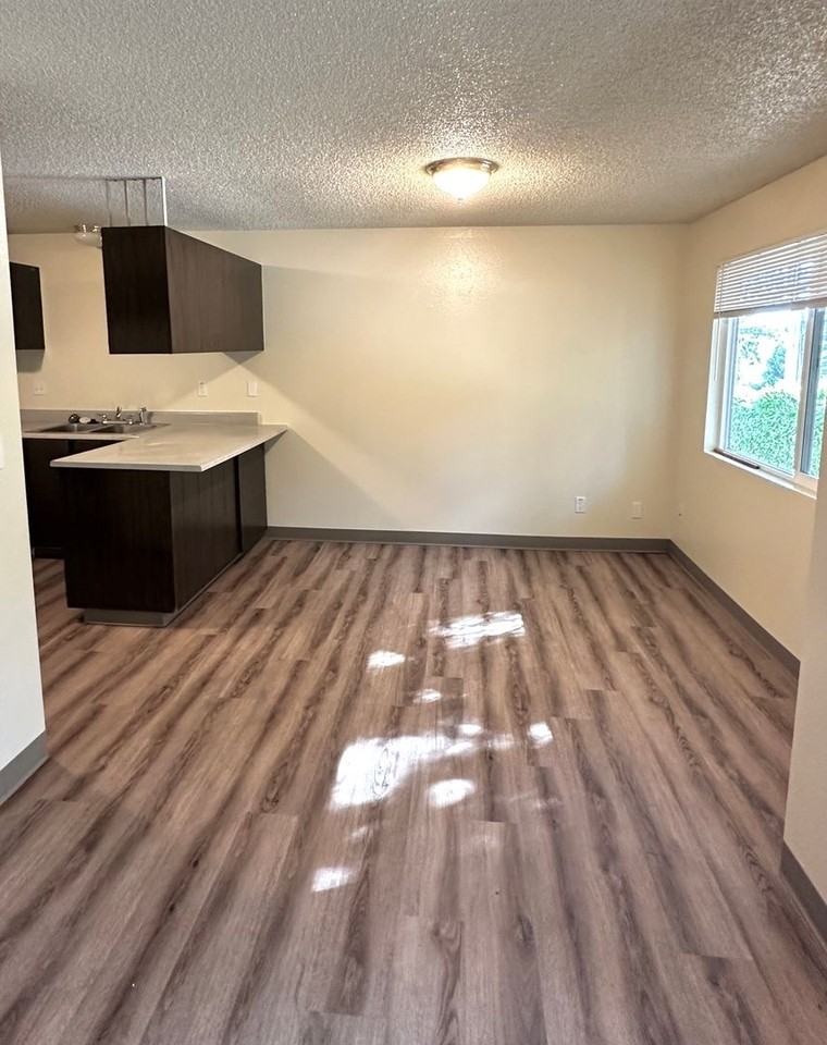 Boulder Park Apartments - Photo 5 of 50