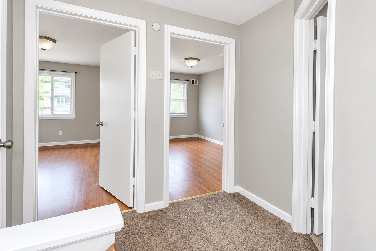 2807 LINCOLN WAYAPT 16 #16 - Photo 6 of 13