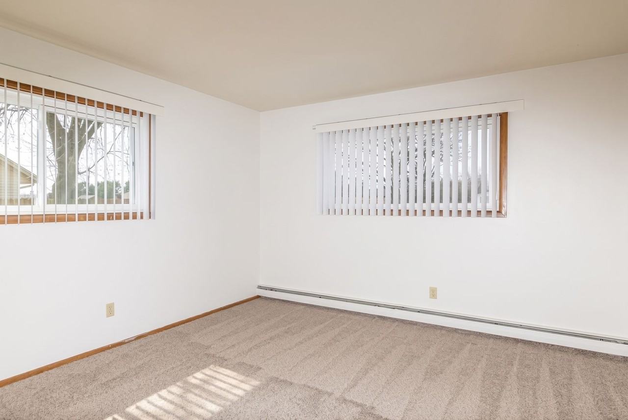 Willowick Apartments - Photo 5 of 7