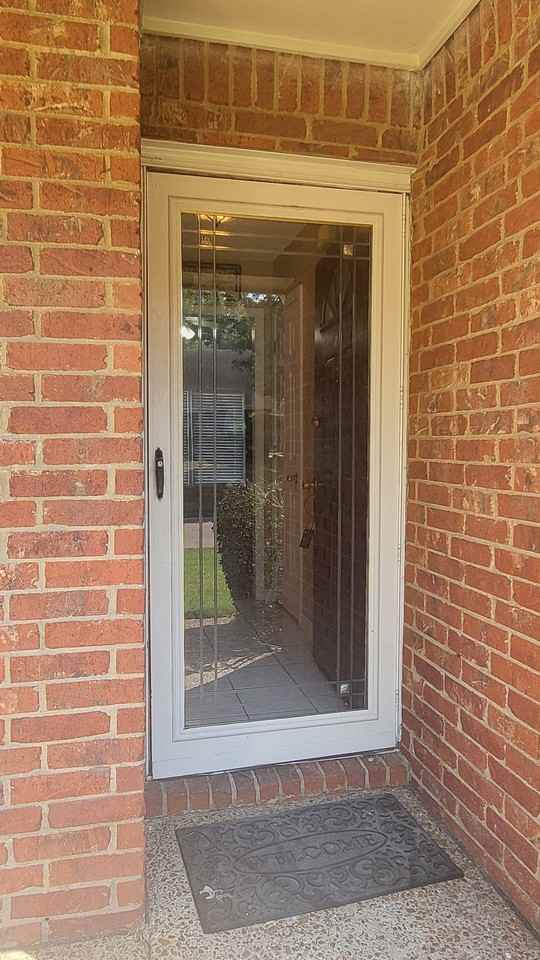 9246 Chalkwell Avenue1 #1 - Photo 3 of 27