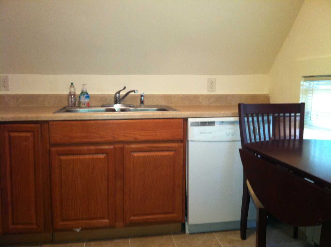 208 Williams St #3 - Photo 3 of 13