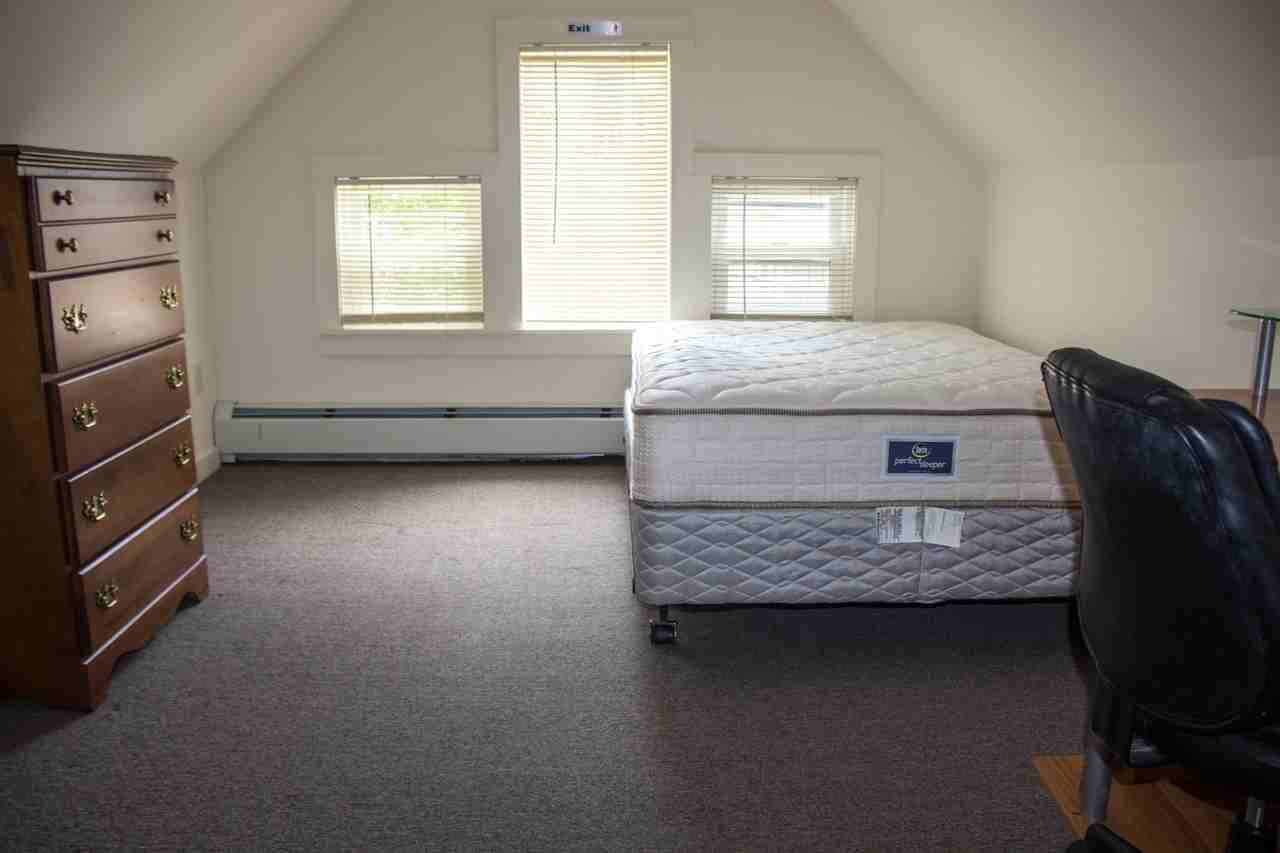 208 Williams St #3 - Photo 7 of 13