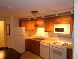 210 Williams St #1 - Photo 5 of 11