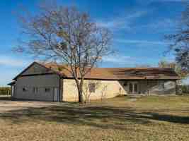 featured image of 552 Lawson Ln