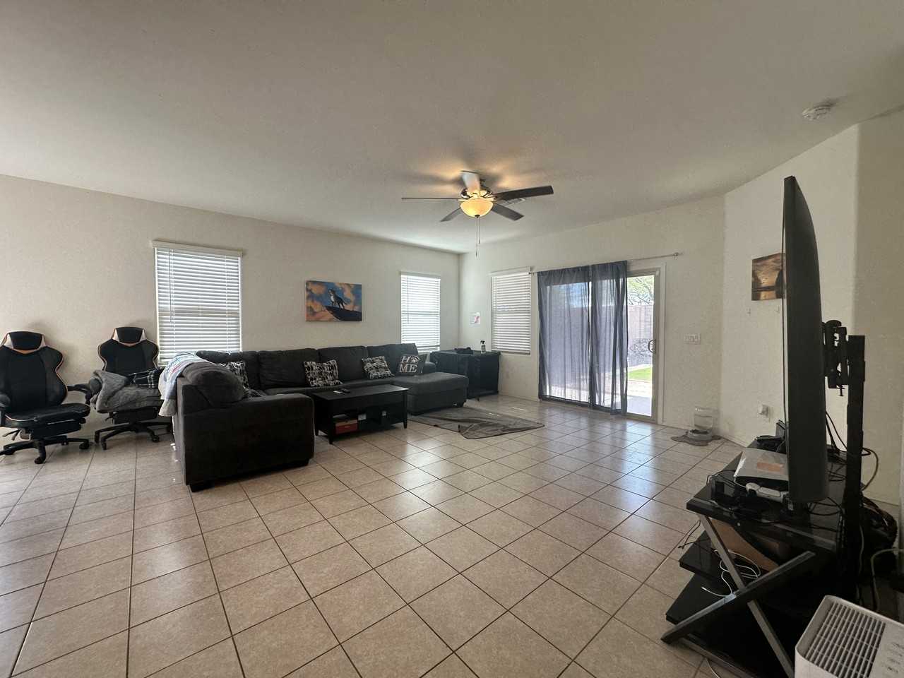 7022 E Calle Arco Iris #1 - Photo 4 of 38