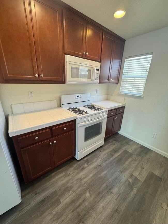 4389 N Walnut Rd - Photo 7 of 14