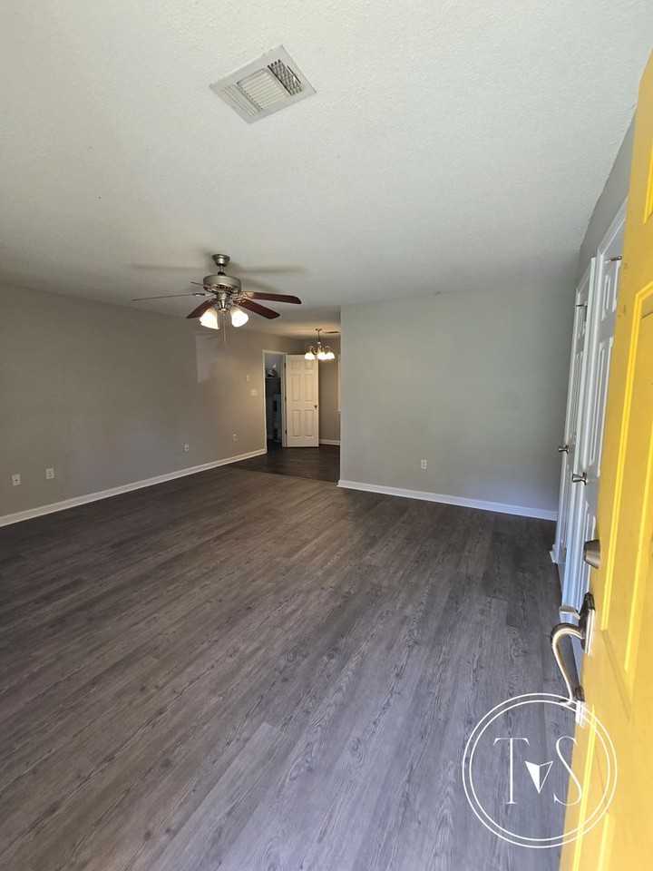 982 White Cir ##982 - Photo 3 of 15