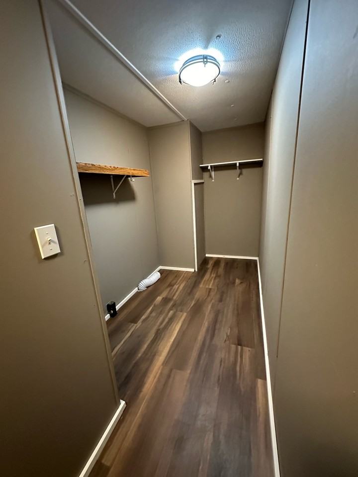 9 Illini East St #1 - Photo 7 of 13