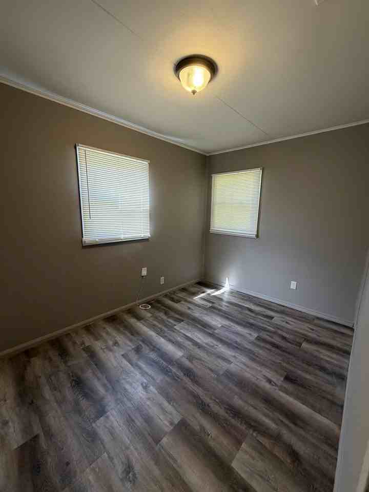 820 Woodbine Ave #1 - Photo 7 of 13