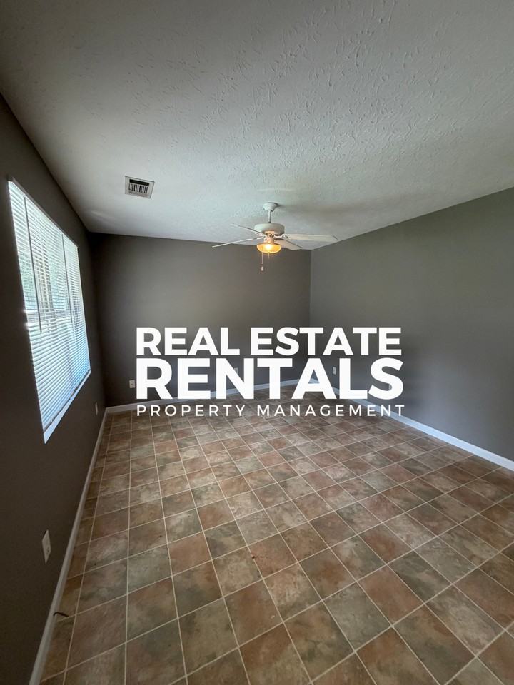 2805 Cambron St #1 - Photo 4 of 8