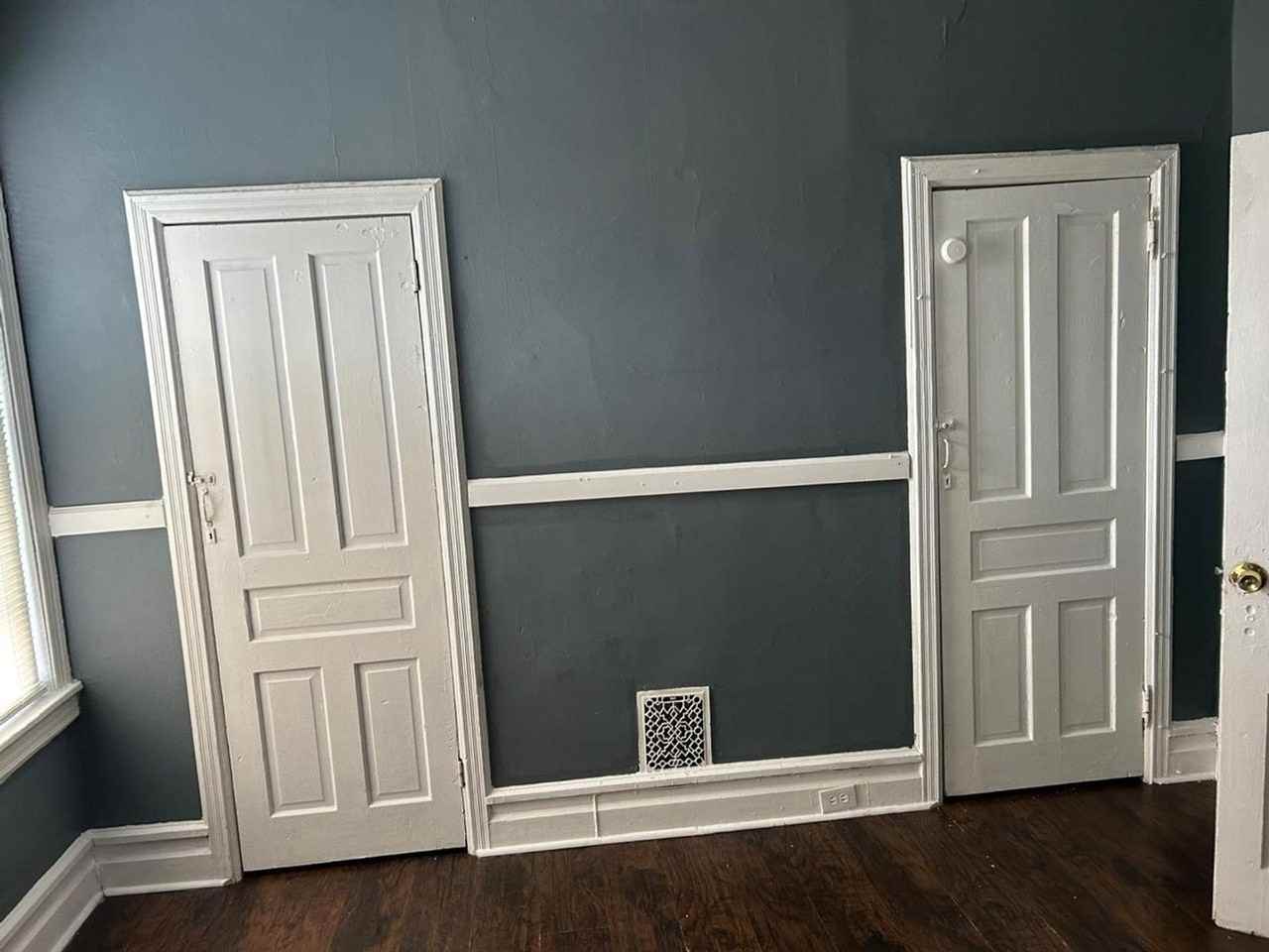 3128 N Darien St - Photo 7 of 10