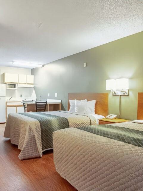 Emerald Suites Dunlap - Photo 2 of 28