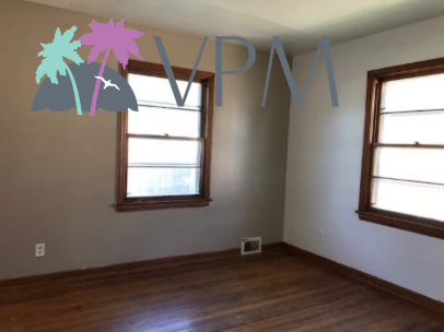 1117 College St #1 - Photo 7 of 28
