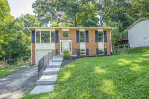 featured image of 6516 Ellesmere Dr #1