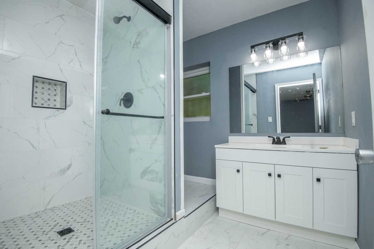 6516 Ellesmere Dr #1 - Photo 3 of 45