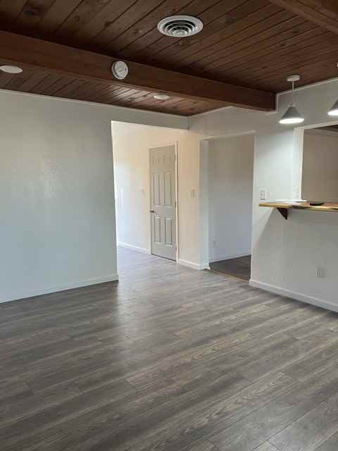 202 Mesa St #1 - Photo 2 of 10